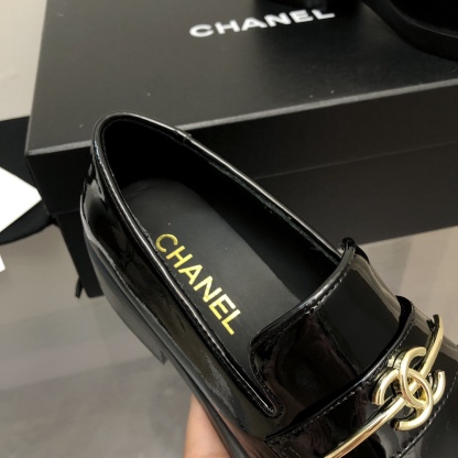 C style New Ladies Loafers-Luxeon