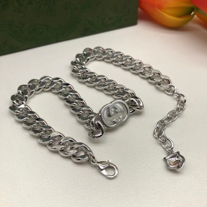 G style trendy necklace-Luxeon