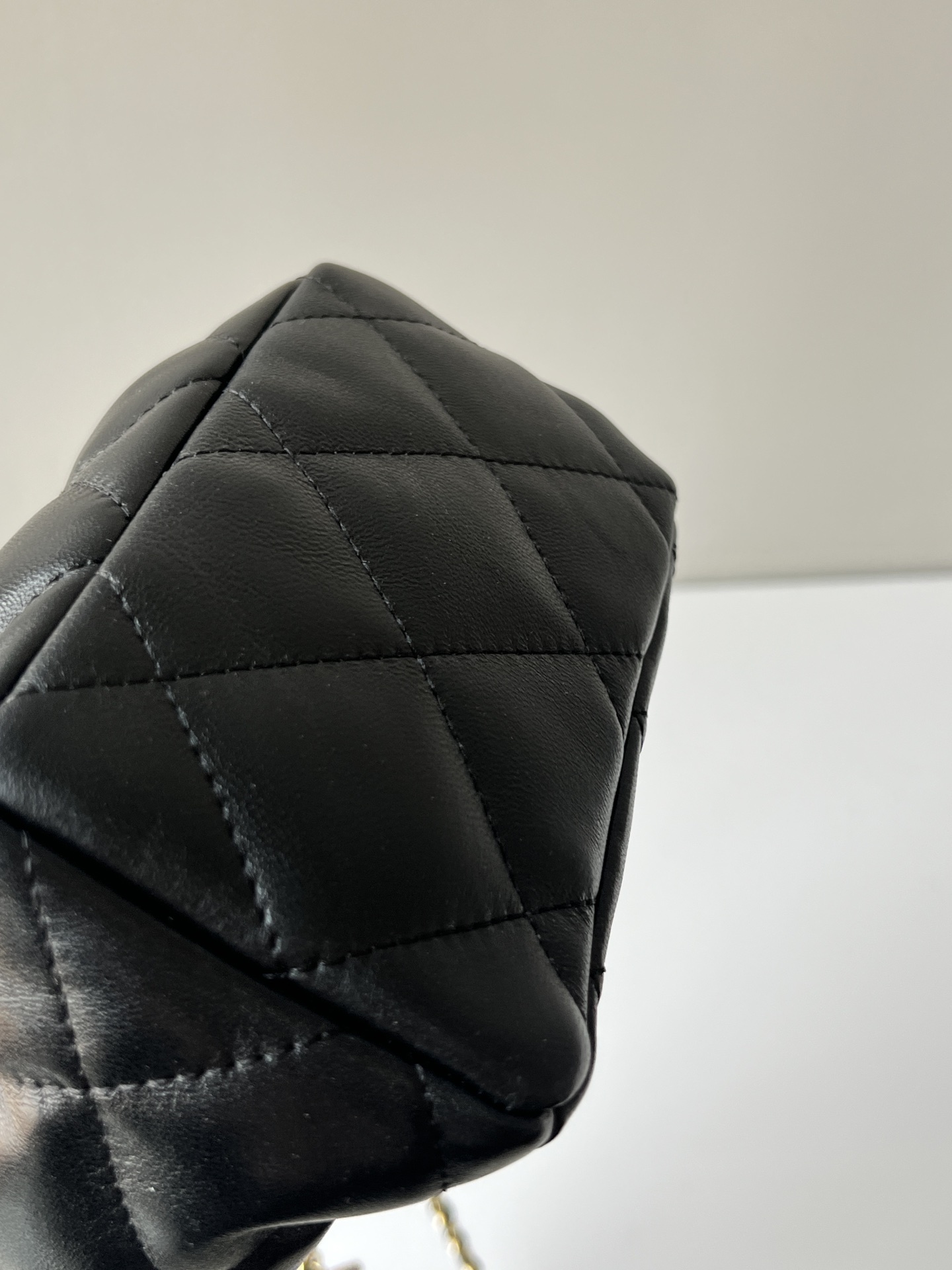 C style Summer mini Soft Leather Cross Body Chain Bags-Luxeon