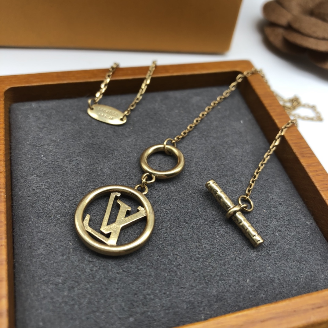 L style classic trendy necklace-Luxeon