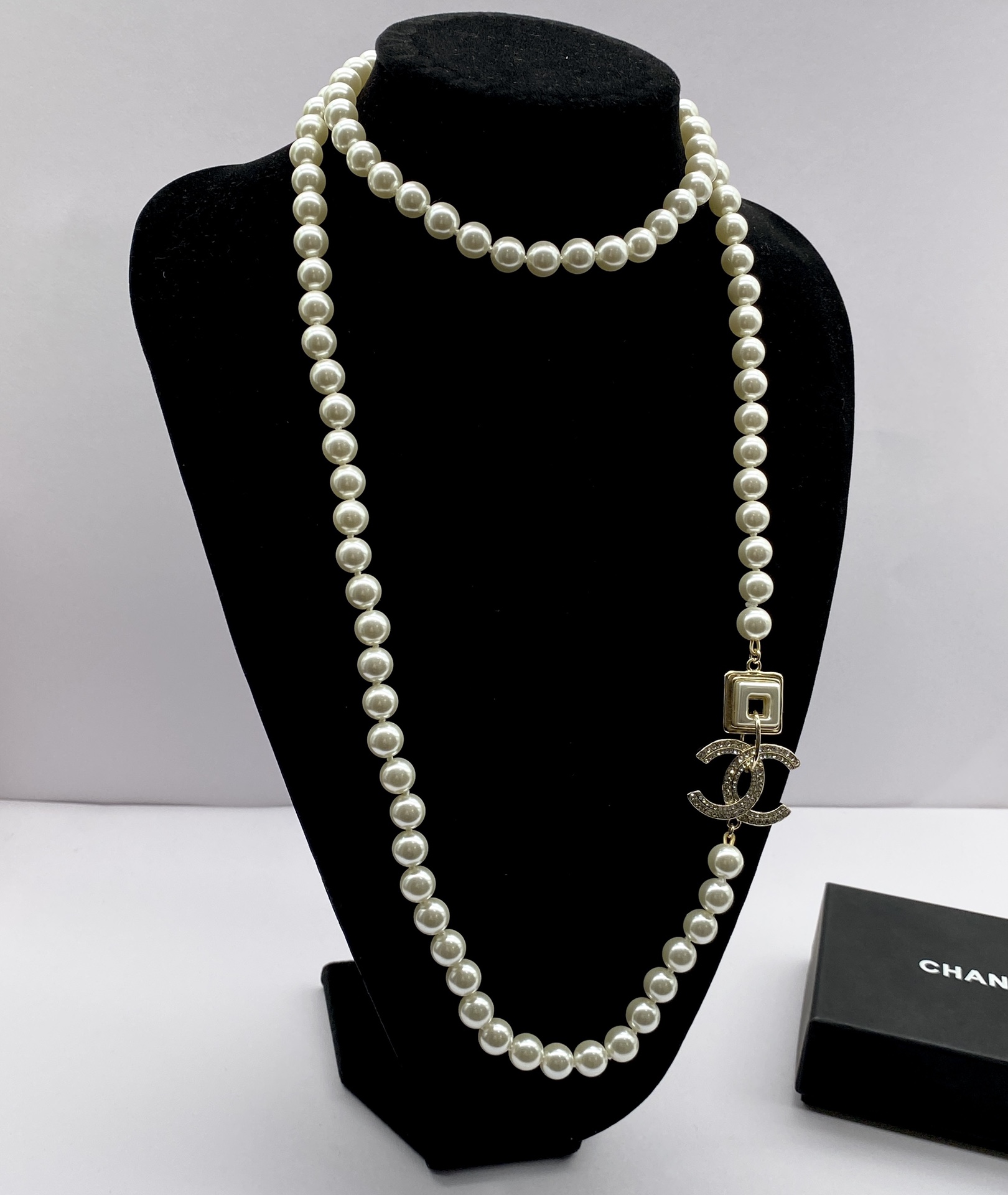 C style new sweater chain necklace-Luxeon