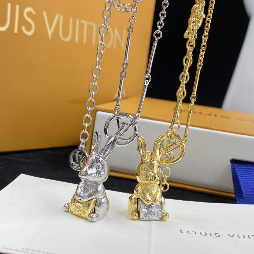 L style New Year of the Rabbit Necklace-Luxeon