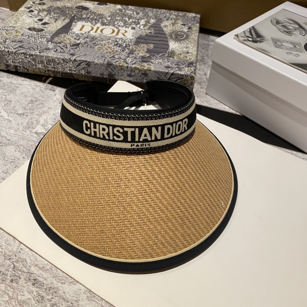 D style casual breathable empty top hats-Luxeon