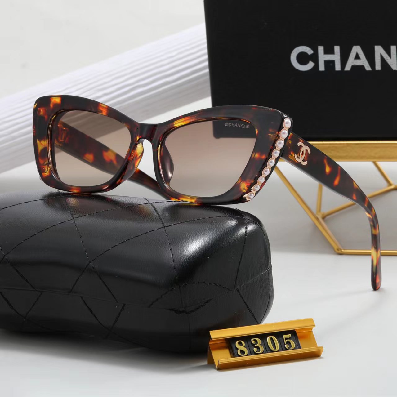 C style fashion cat eye pearl sunglasses-Luxeon