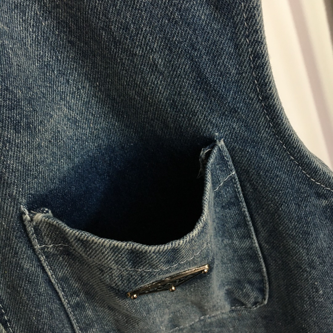 P style denim vest jacket-Luxeon