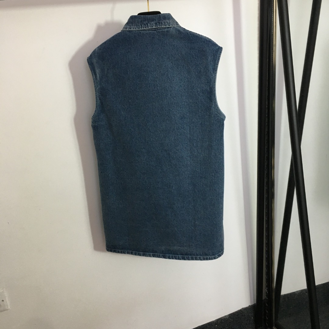 P style denim vest jacket-Luxeon