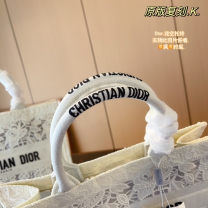 D style D style limited edition 3D lace embroidery-Luxeon