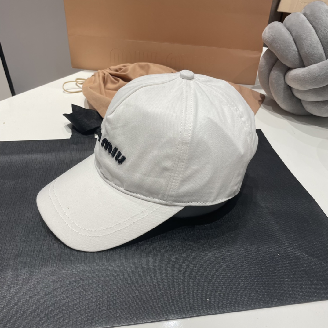 Miu Miu casual fashion baseball hats-Luxeon