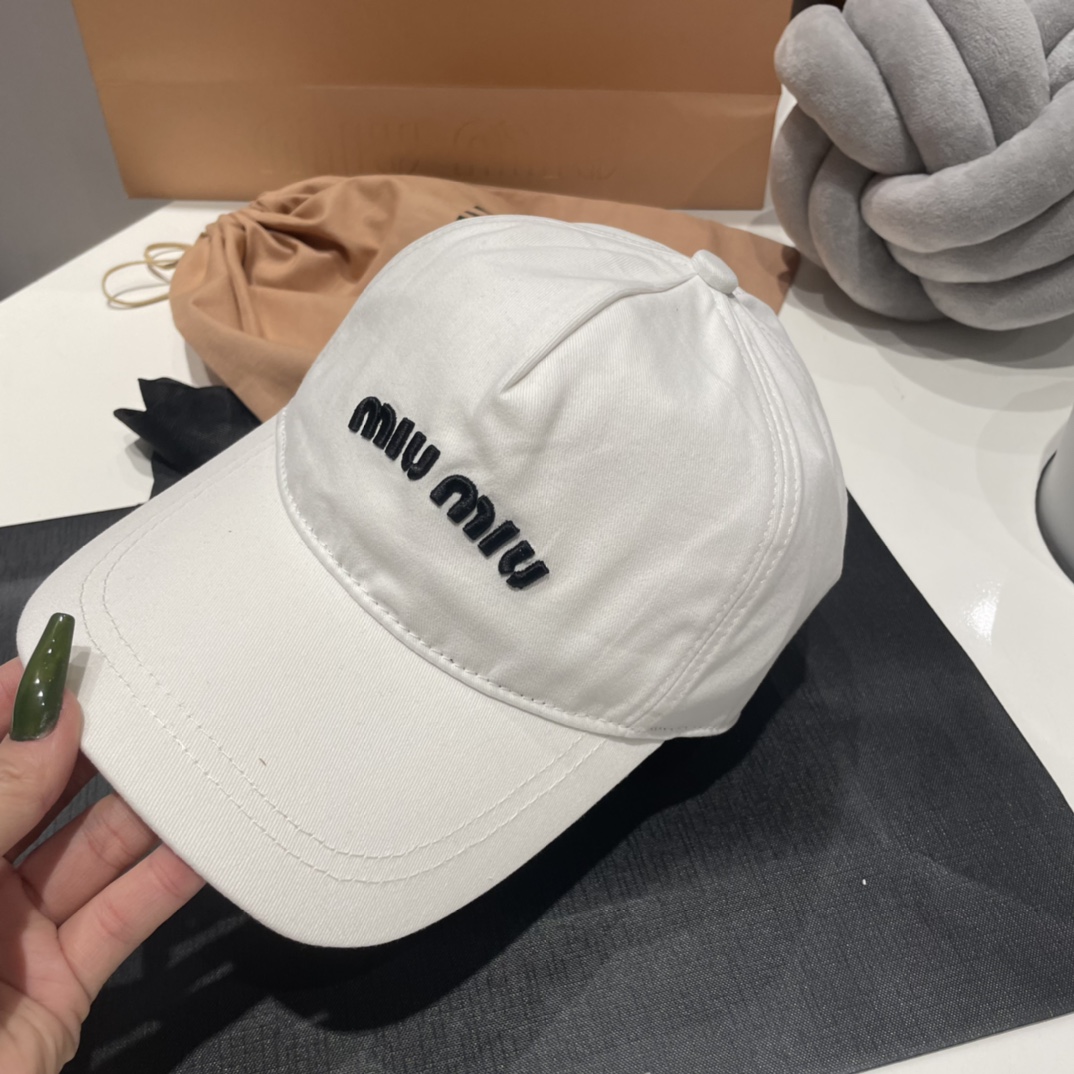 Miu Miu casual fashion baseball hats-Luxeon