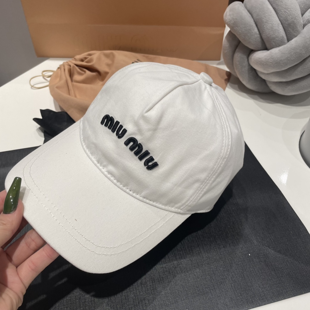 Miu Miu casual fashion baseball hats-Luxeon