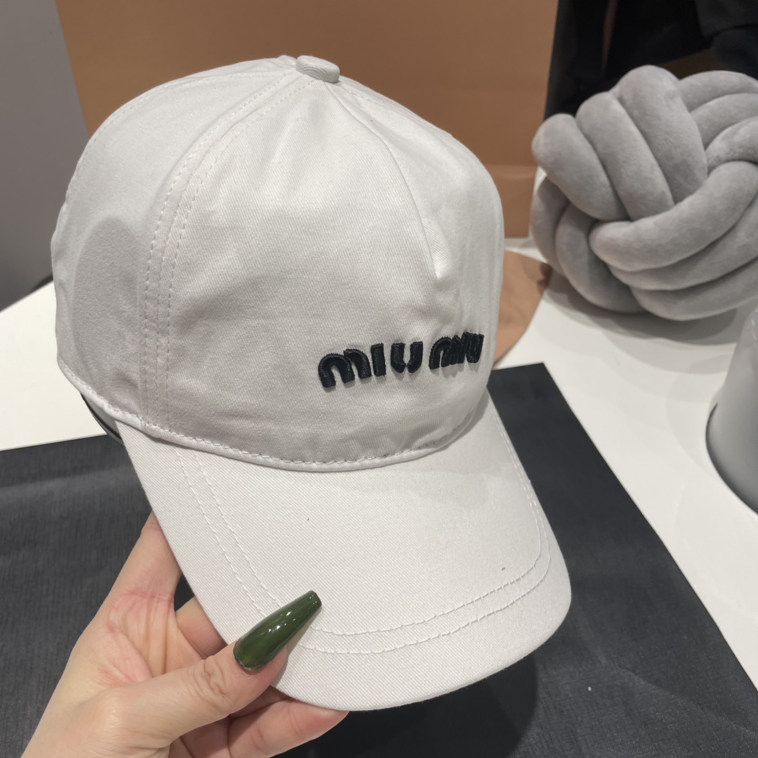 Miu Miu casual fashion baseball hats-Luxeon