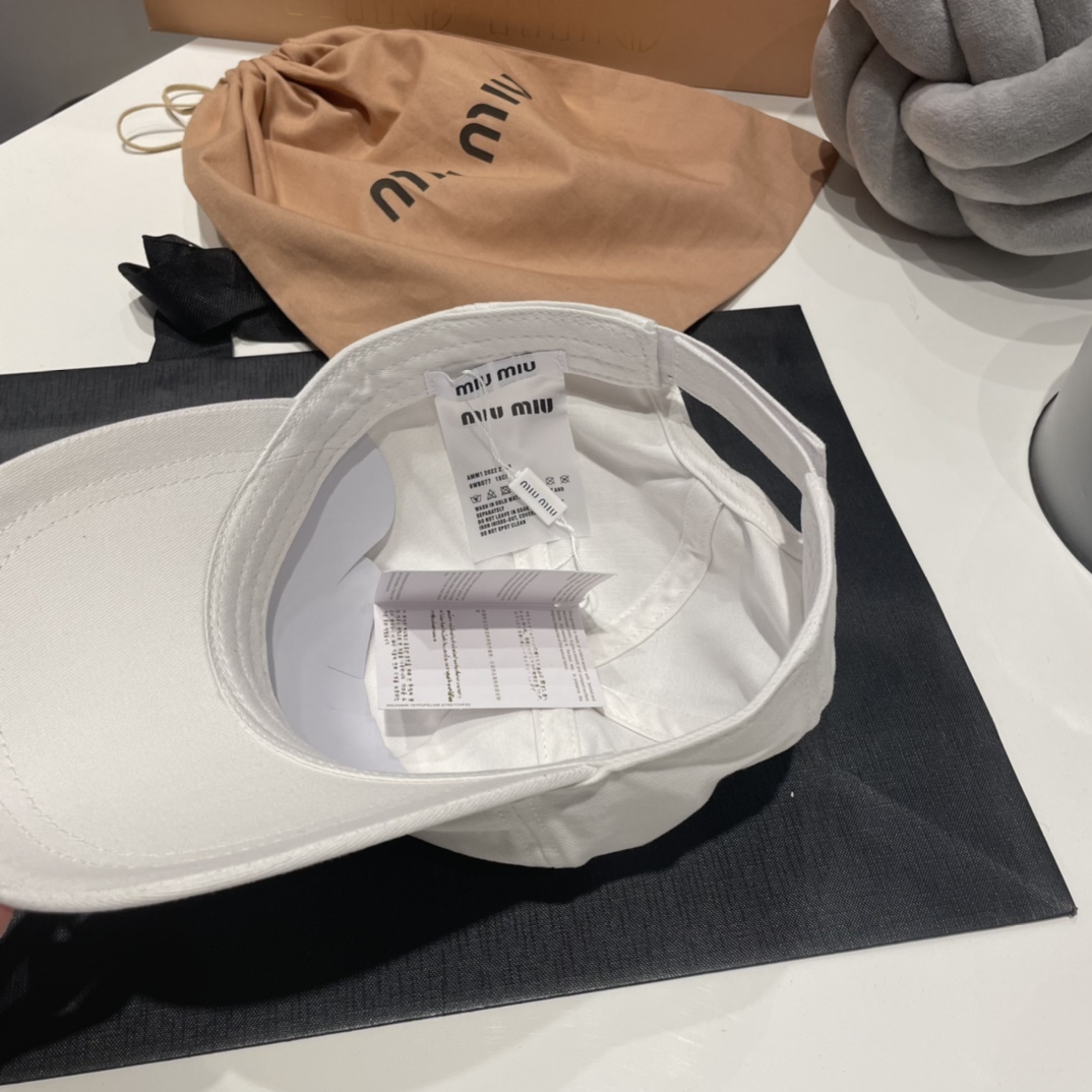 Miu Miu casual fashion baseball hats-Luxeon