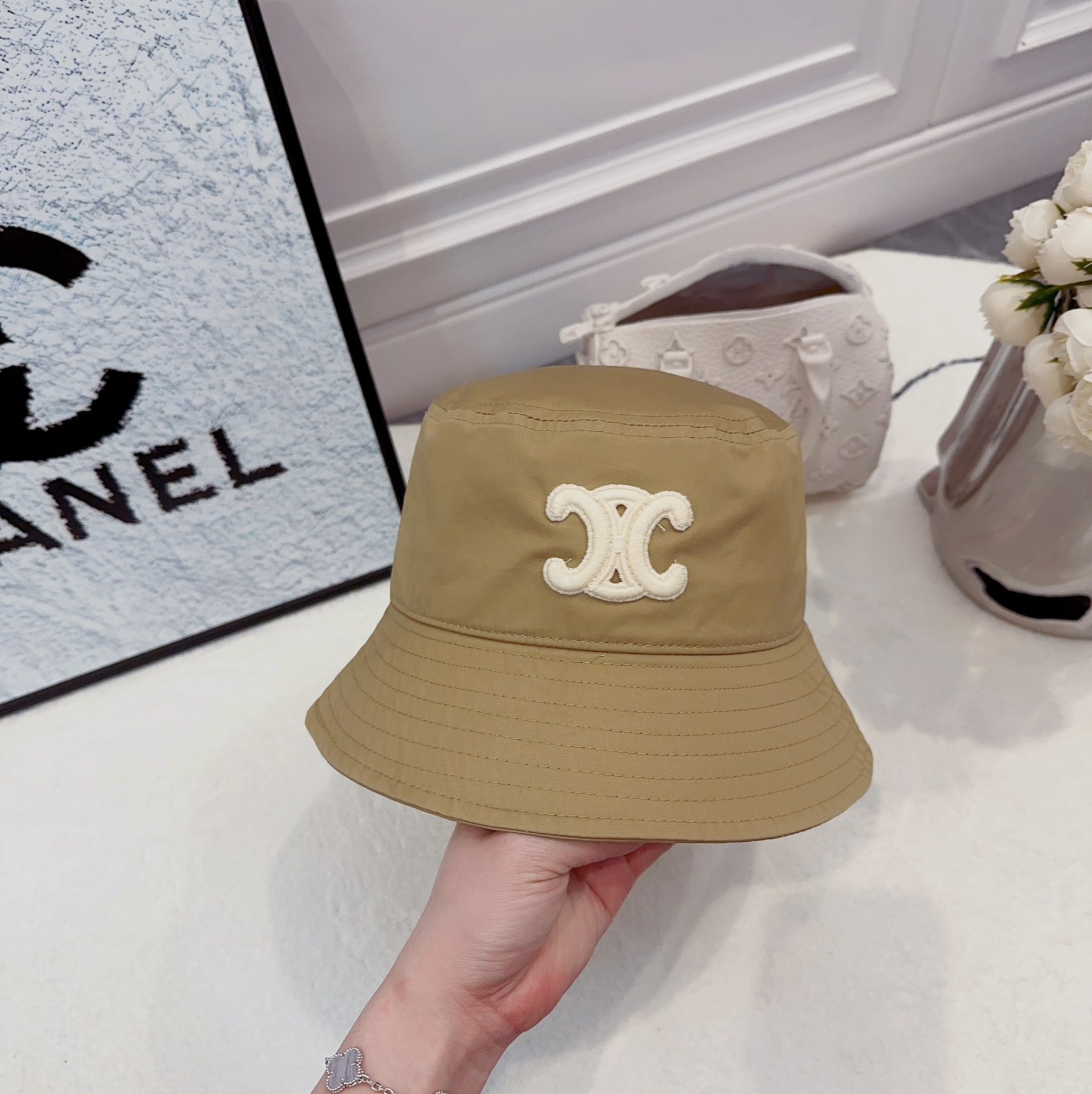 C style fashion simple fisherman hats-Luxeon