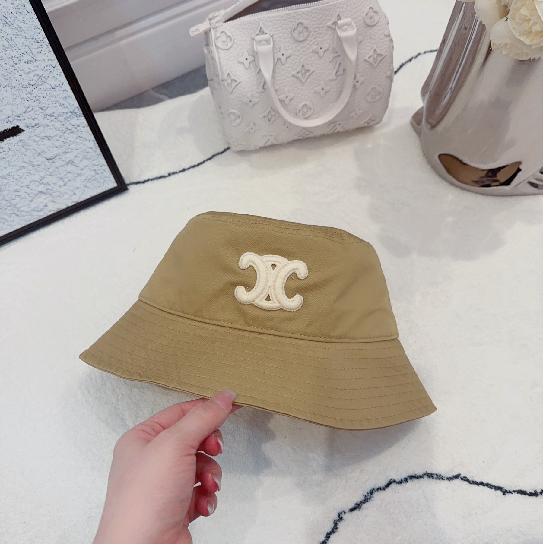 C style fashion simple fisherman hats-Luxeon