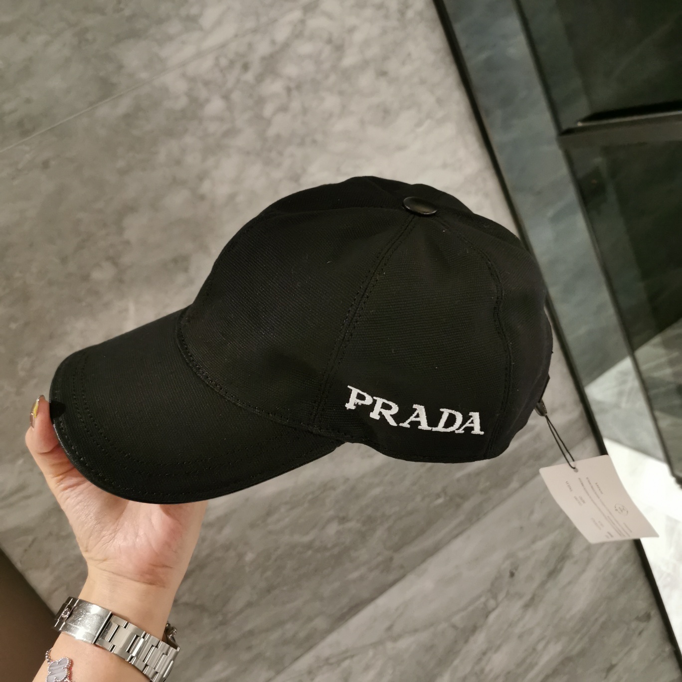 P style fashion personality baseball hats-Luxeon