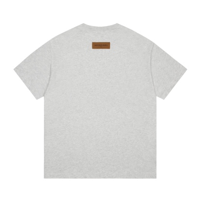 . Graffiti Letter Short Sleeve T-shirt L style-Luxeon