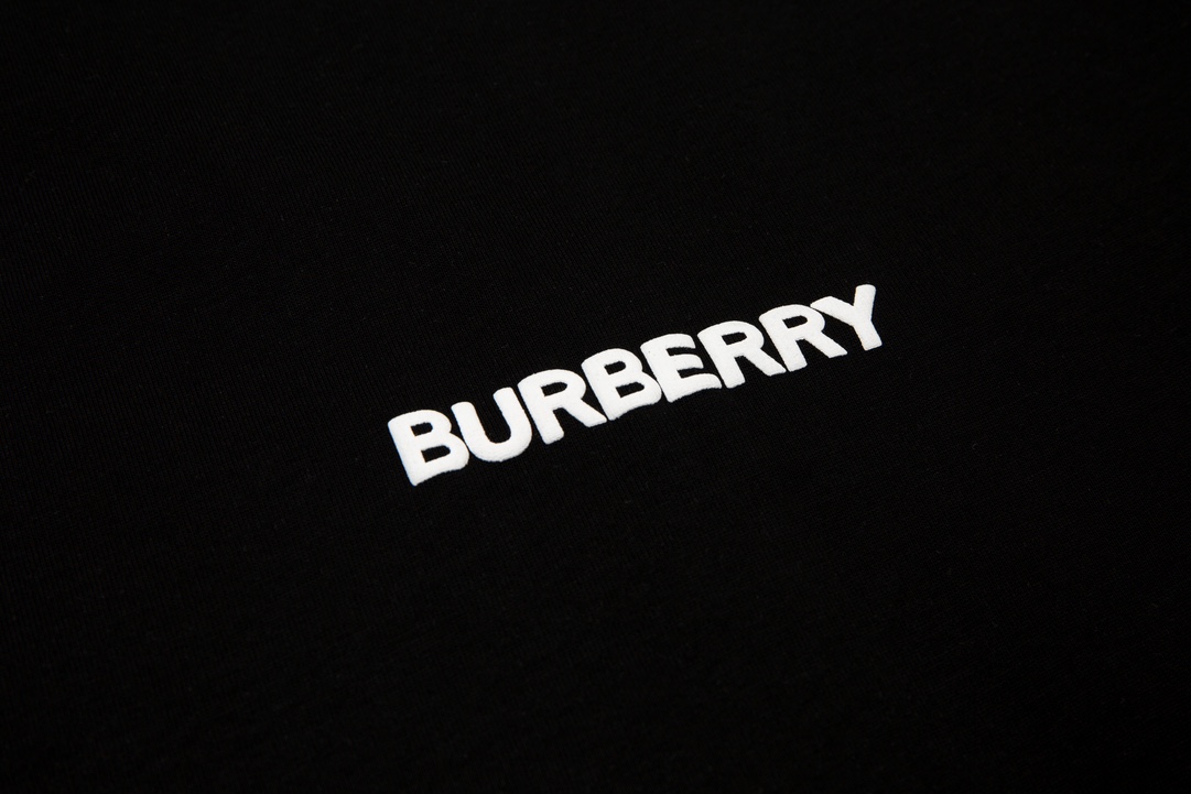 Burberry Summer Print Short Sleeves-Luxeon