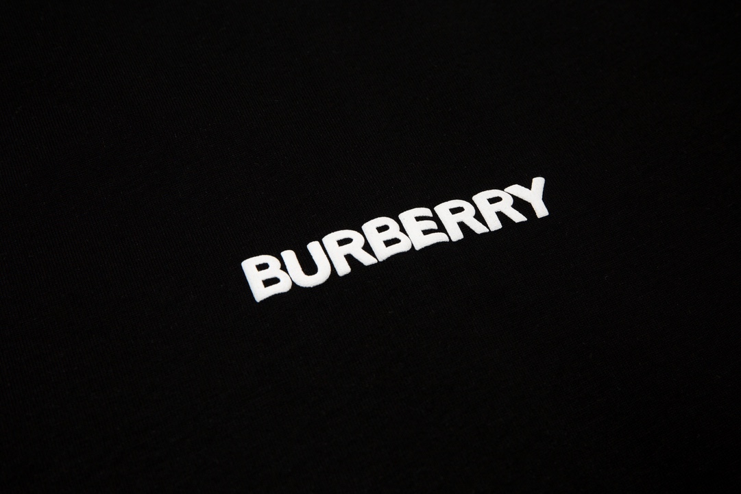 Burberry Summer Print Short Sleeves-Luxeon