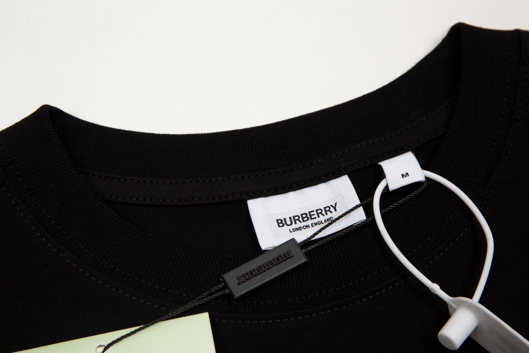 Burberry Summer Limited Print Short Sleeves-Luxeon