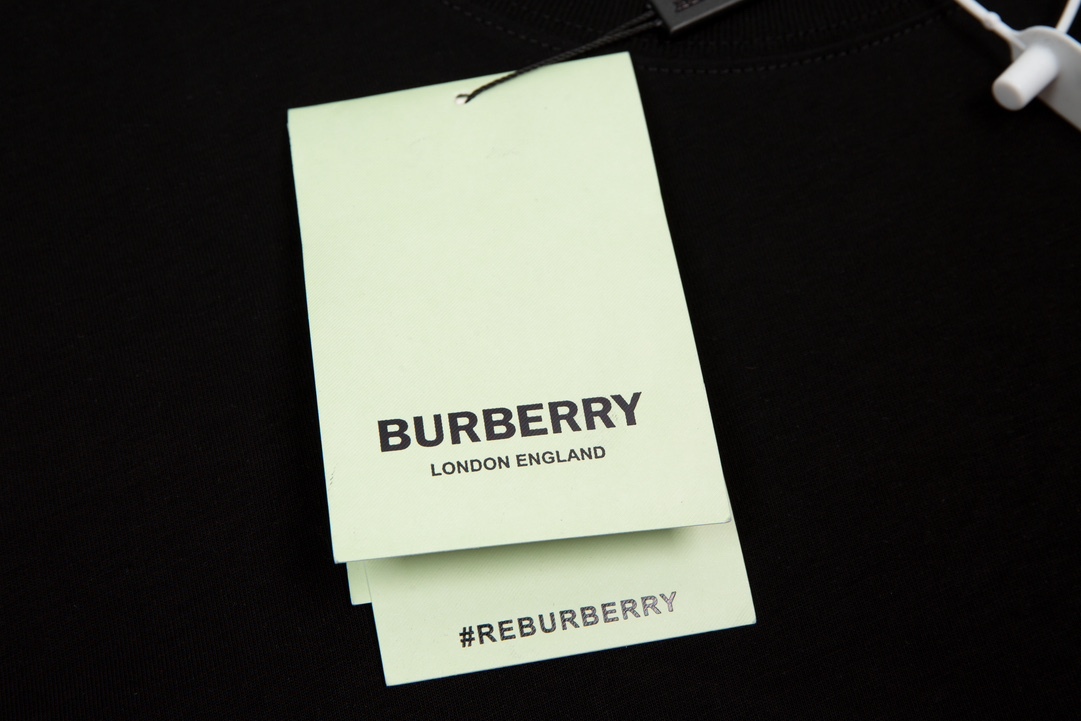 Burberry Summer Limited Print Short Sleeves-Luxeon