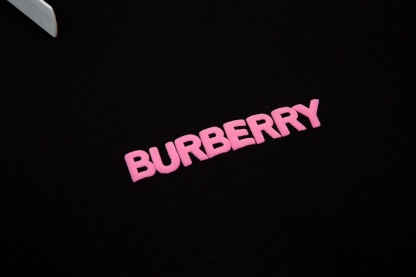 Burberry Summer Limited Print Short Sleeves-Luxeon