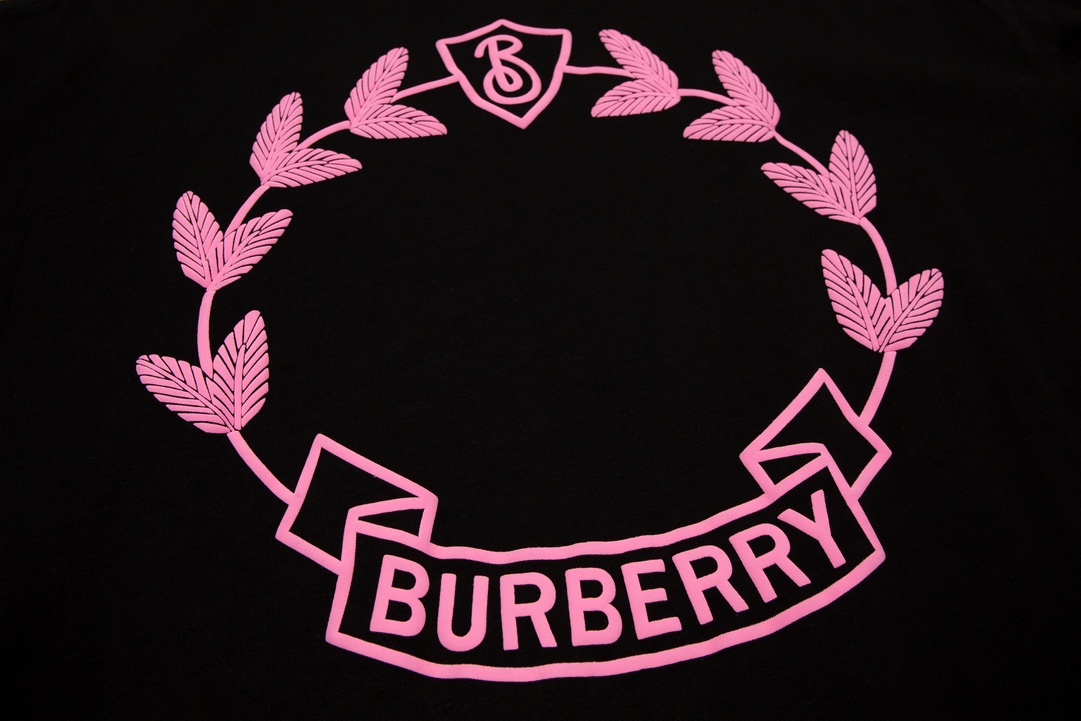 Burberry Summer Limited Print Short Sleeves-Luxeon