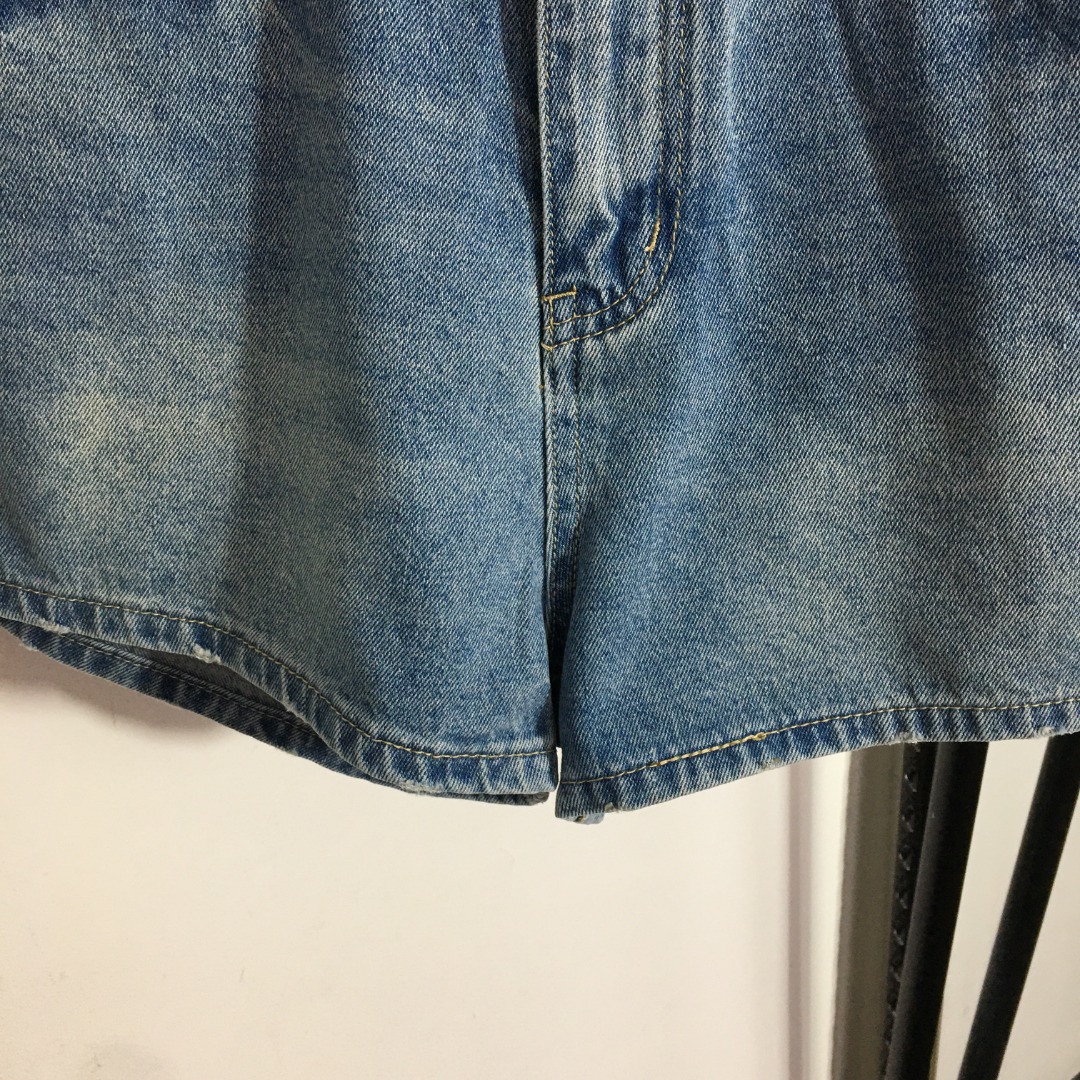 P style High Waist Denim Shorts-Luxeon