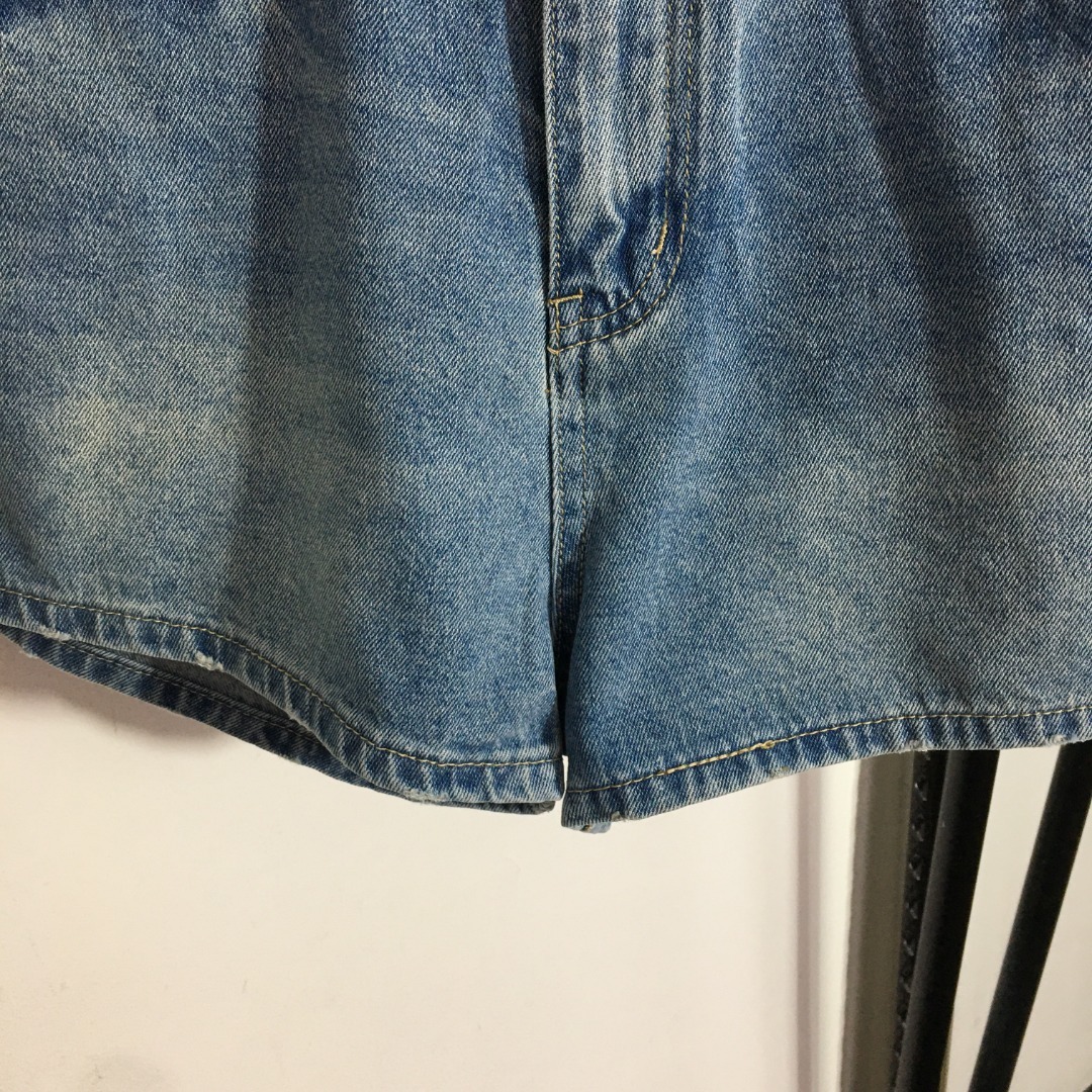 P style High Waist Denim Shorts-Luxeon