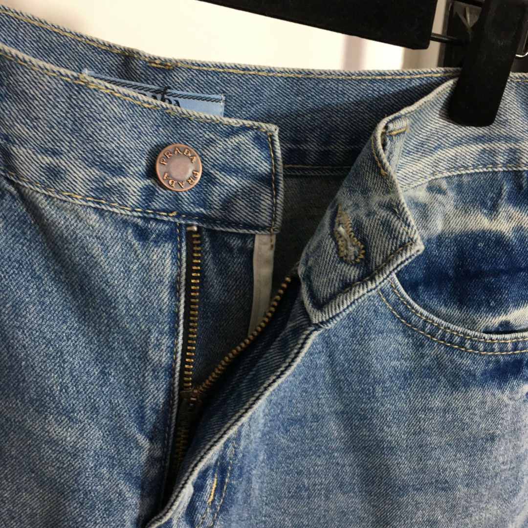 P style High Waist Denim Shorts-Luxeon