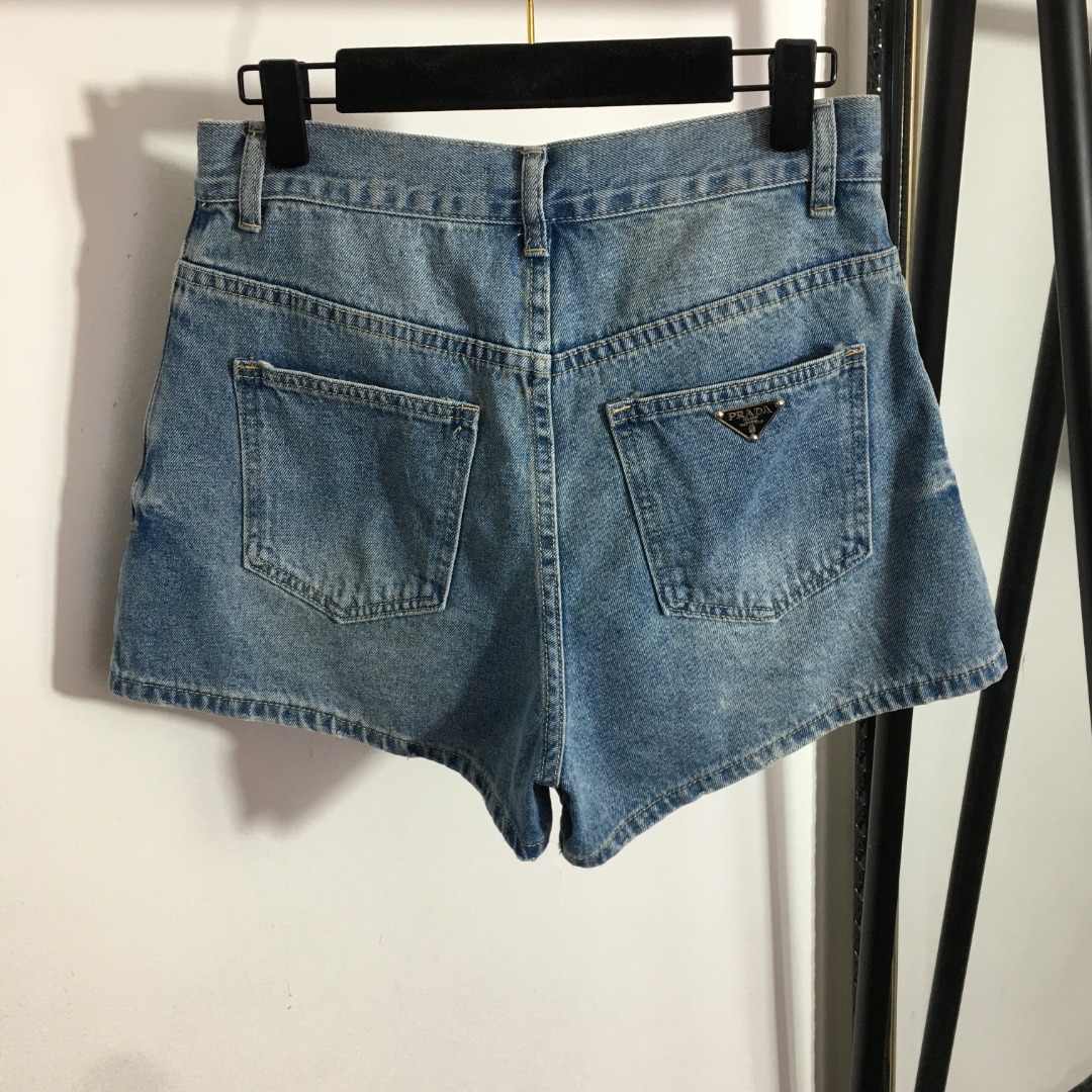 P style High Waist Denim Shorts-Luxeon