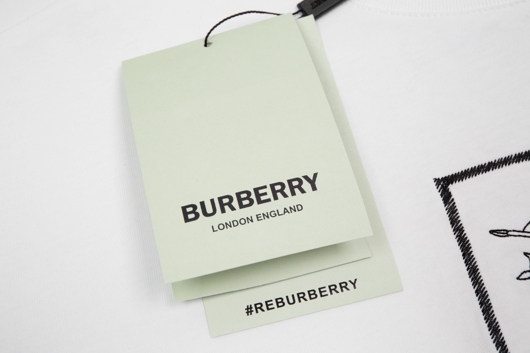 Burberry Summer Warhorse Embroidered Short Sleeves-Luxeon