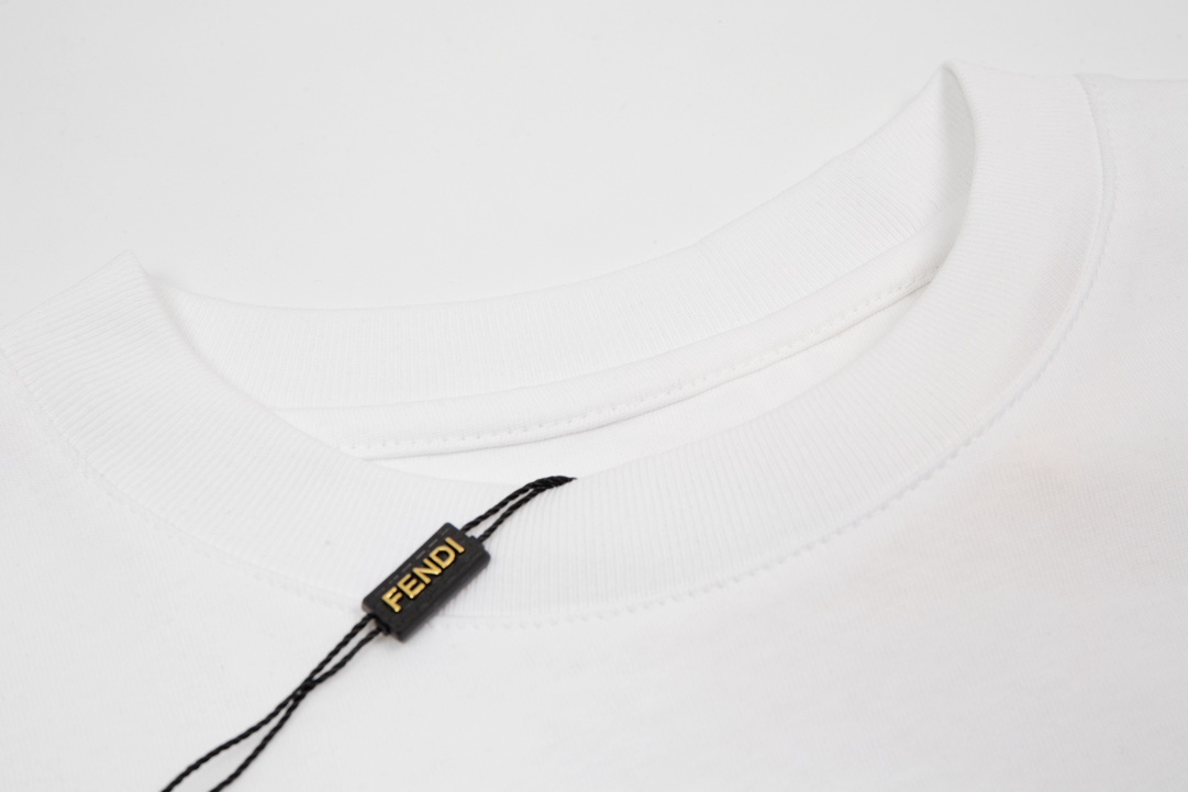 F style embroidered logo short sleeved T-shirt-Luxeon