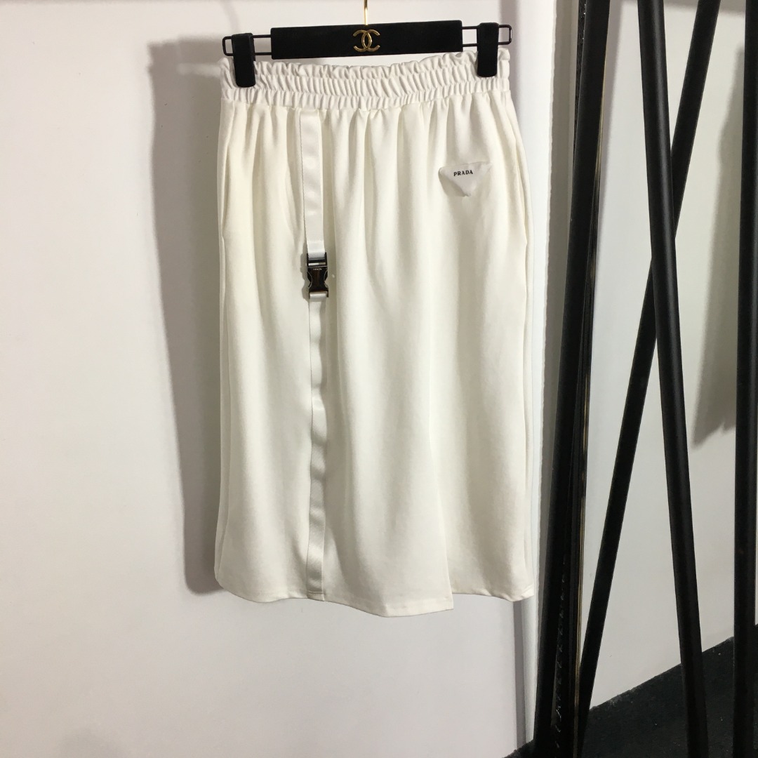 P style Triangle Letter T-shirt+High Waist Split Half Skirt-Luxeon