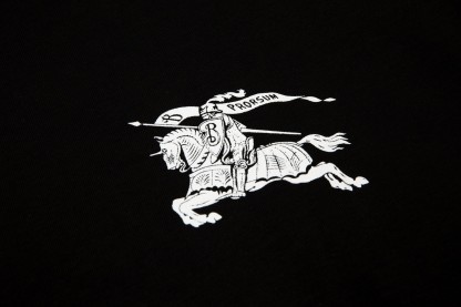 Burberry Oak Leaf Warhorse Short Sleeve Black White-Luxeon
