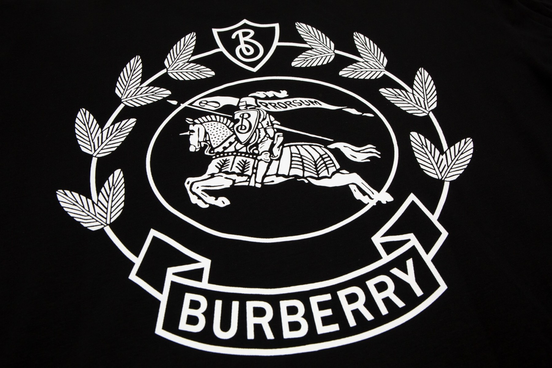 Burberry Oak Leaf Warhorse Short Sleeve Black White-Luxeon