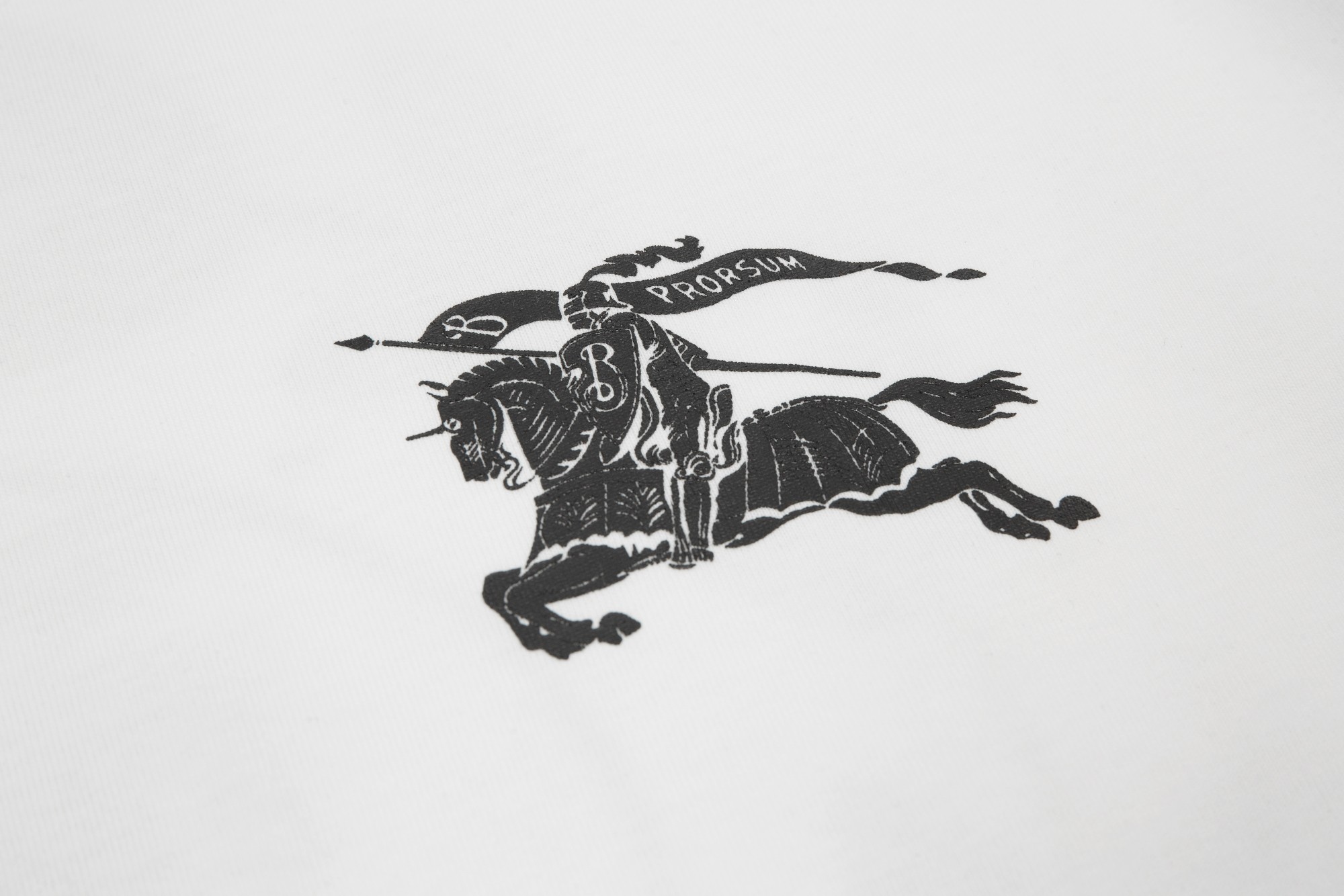 Burberry Oak Leaf Warhorse Short Sleeve Black White-Luxeon