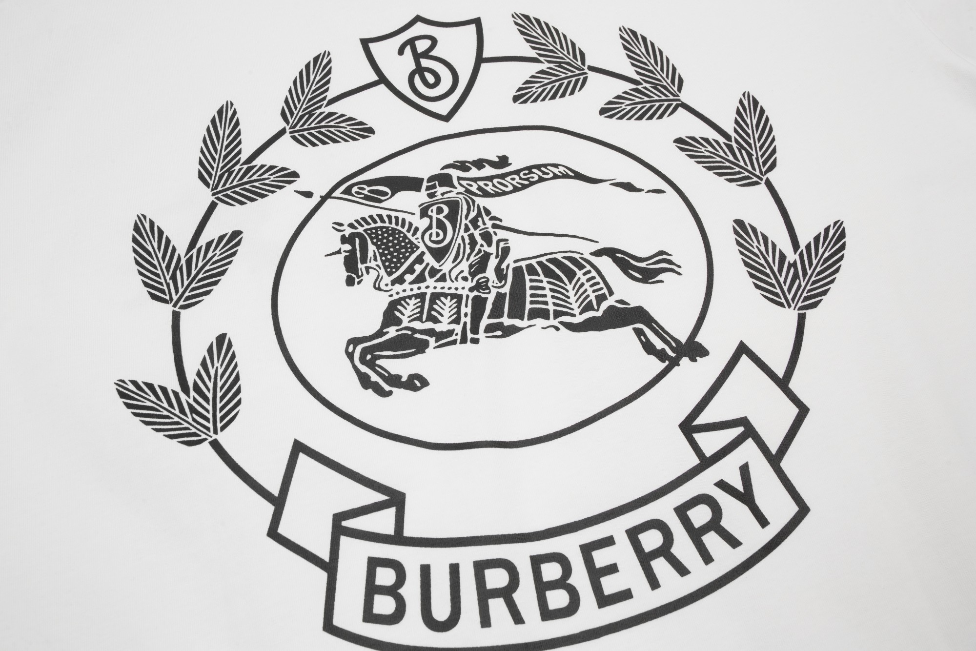 Burberry Oak Leaf Warhorse Short Sleeve Black White-Luxeon