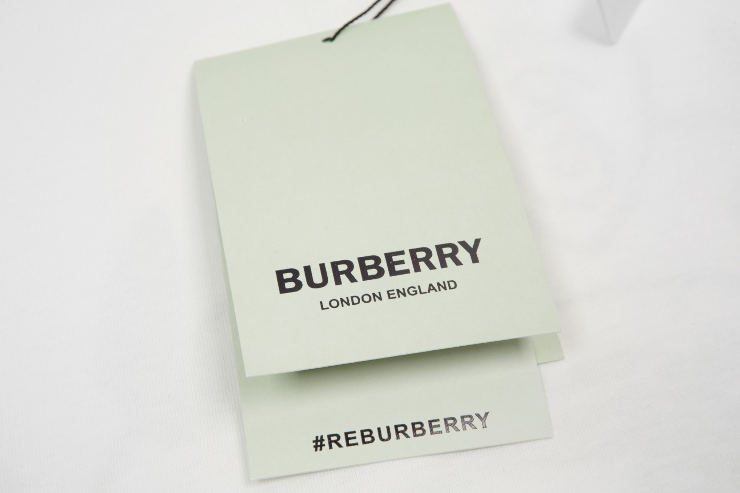 Burberry Oak Leaf Warhorse Short Sleeve Black White-Luxeon