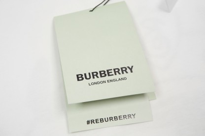 Burberry Oak Leaf Warhorse Short Sleeve Black White-Luxeon