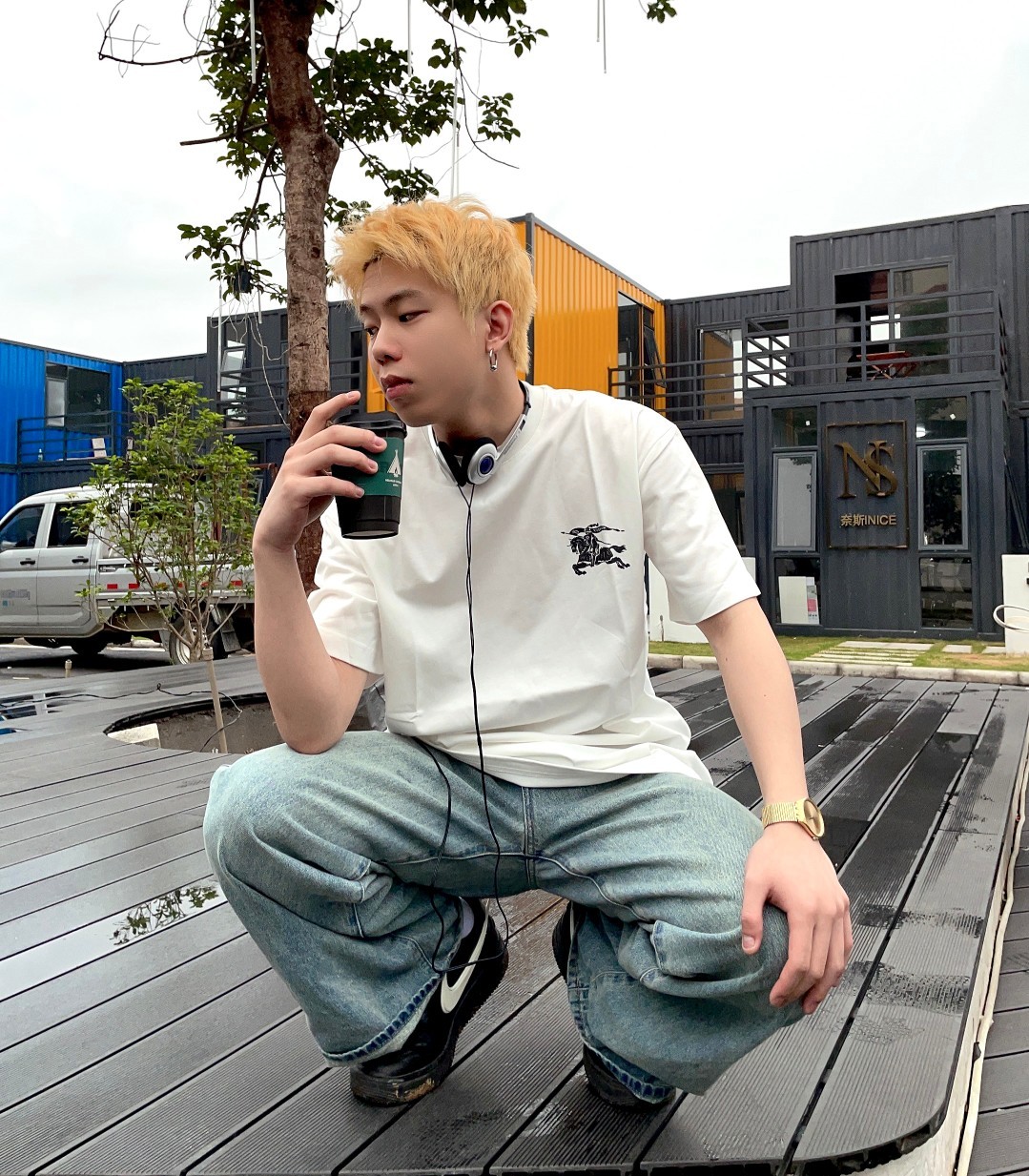 Burberry Oak Leaf Warhorse Short Sleeve Black White-Luxeon