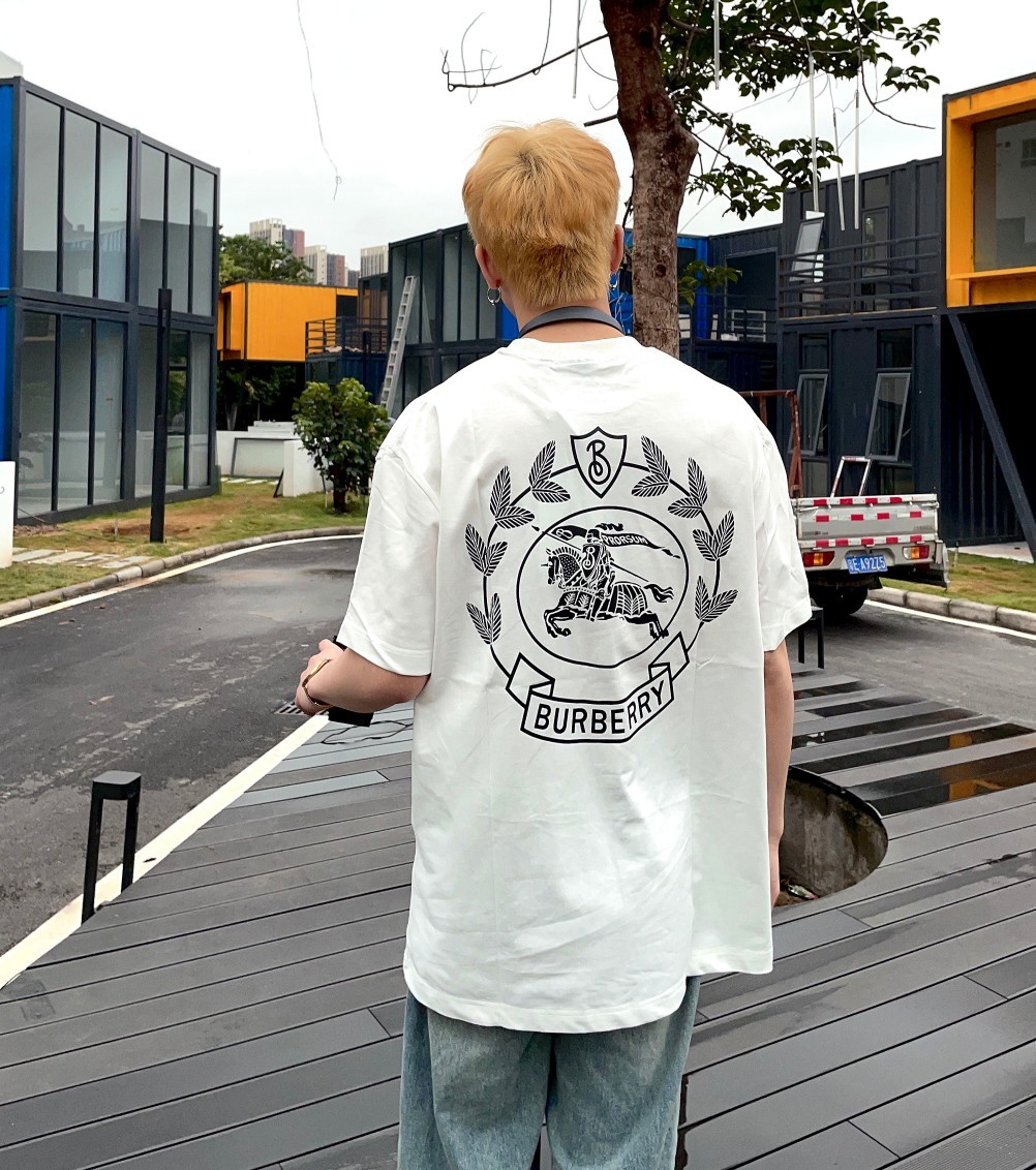 Burberry Oak Leaf Warhorse Short Sleeve Black White-Luxeon