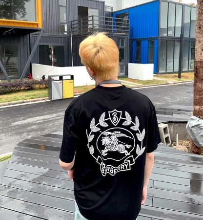 Burberry Oak Leaf Warhorse Short Sleeve Black White-Luxeon