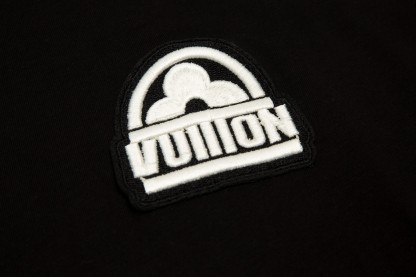 . Snowflake Embroidery Short Sleeve Black/White-Luxeon