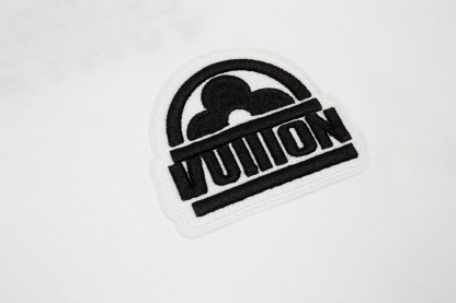 . Snowflake Embroidery Short Sleeve Black/White-Luxeon