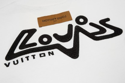 . Snowflake Embroidery Short Sleeve Black/White-Luxeon