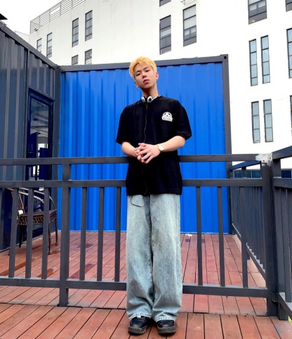 . Snowflake Embroidery Short Sleeve Black/White-Luxeon