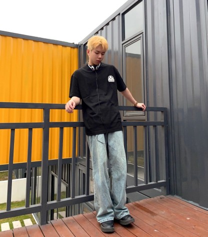 . Snowflake Embroidery Short Sleeve Black/White-Luxeon