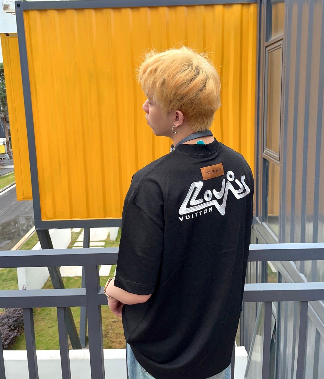 . Snowflake Embroidery Short Sleeve Black/White-Luxeon