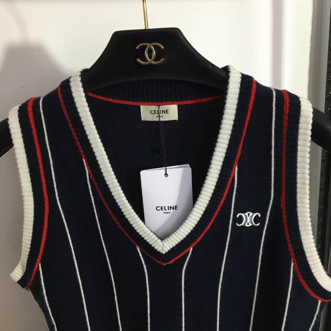 C style V-neck contrasting striped cashmere knit vest-Luxeon