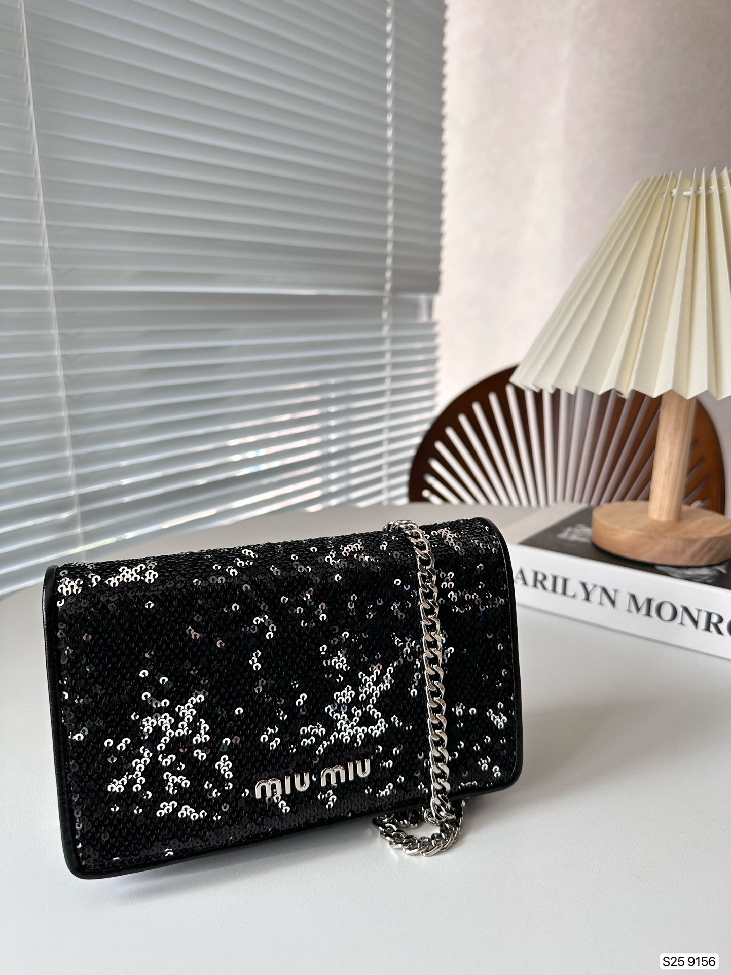 MiuMiu Sequin Chain Bag-Luxeon